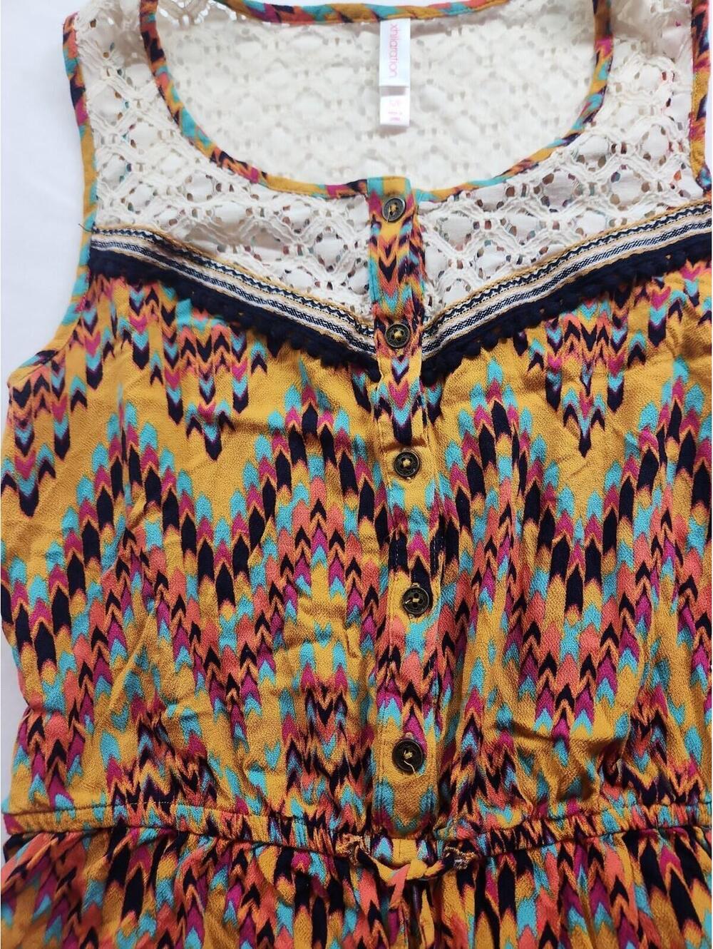 Women's Juniors Xhilaration Romper, Small, Elastic waist, Button Front, Geometr - Picture 4 of 6